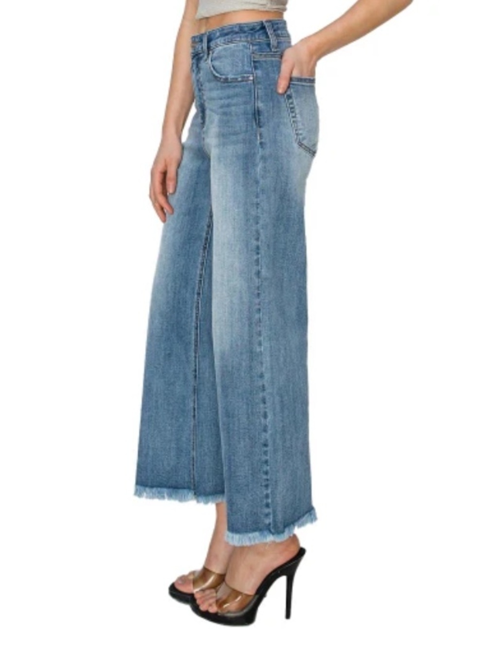 RISEN Raw Hem Cropped Wide Leg Jeans Size 5/27 - Picture 2 of 9